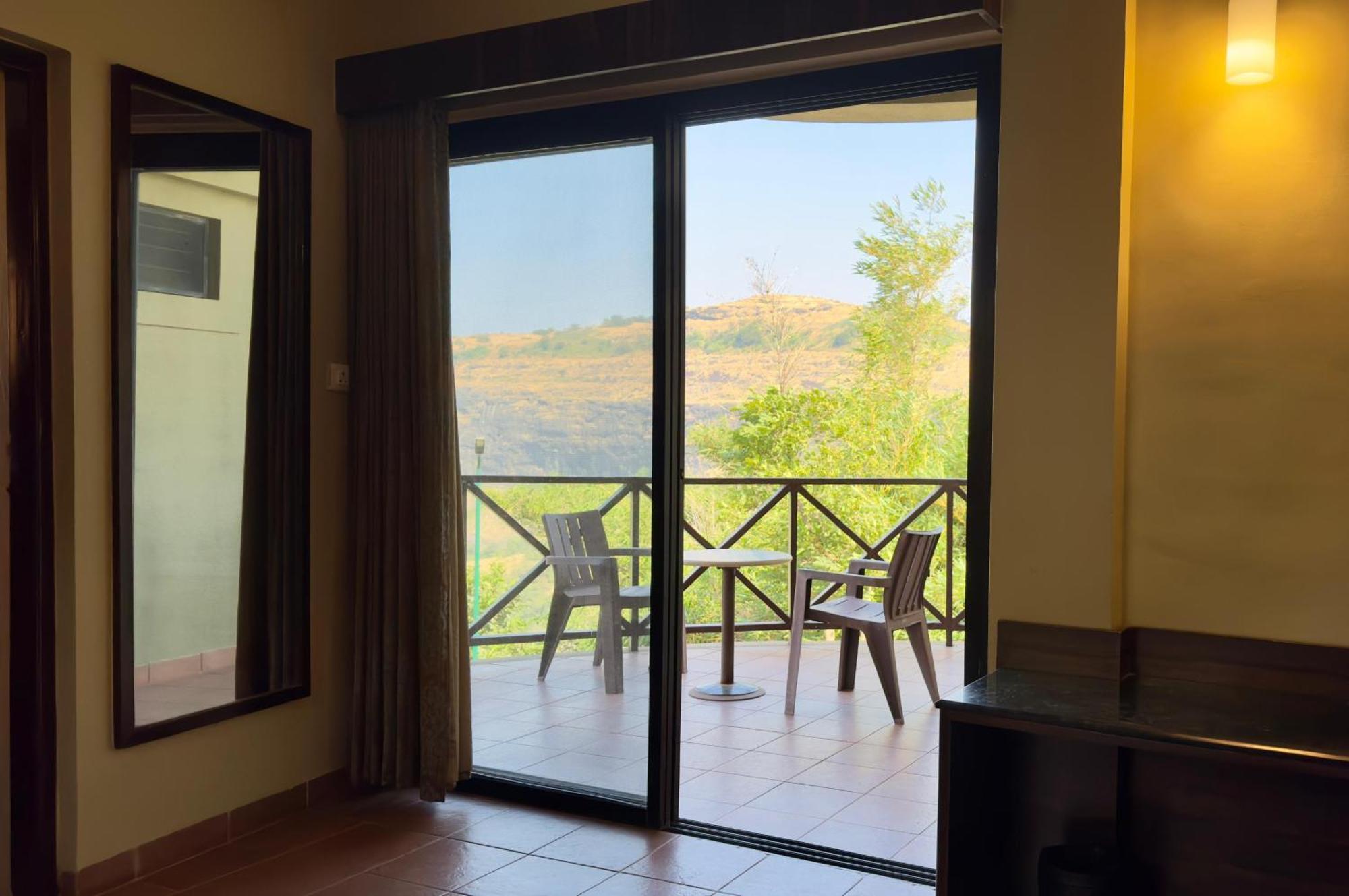 Upper Deck Resort - Stay And Relax At The Highest Peak Lonavala Luaran gambar